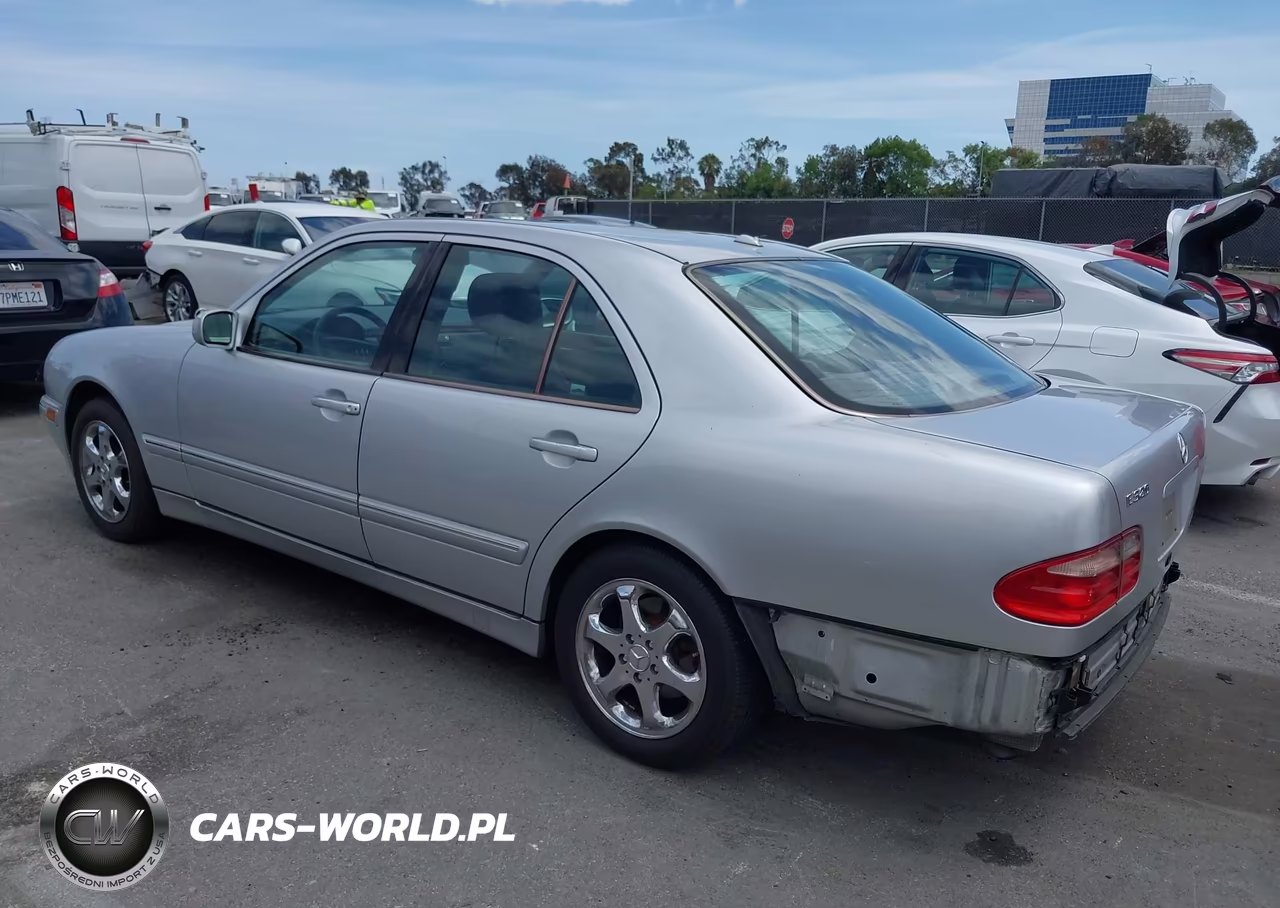 2002 Mercedes-Benz E 320 Special Edition VIN:WDBJF65J62B424361 - 3