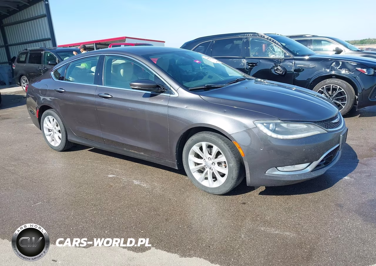 2015 Chrysler 200 C – zdjęcie 1 z 16