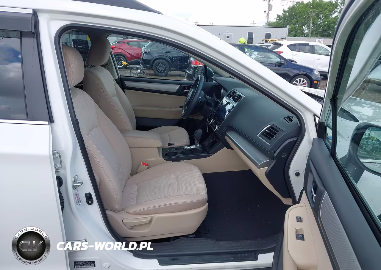 2018 Subaru Outback 2.5I Premium VIN:4S4BSAFC9J3282967 - 5