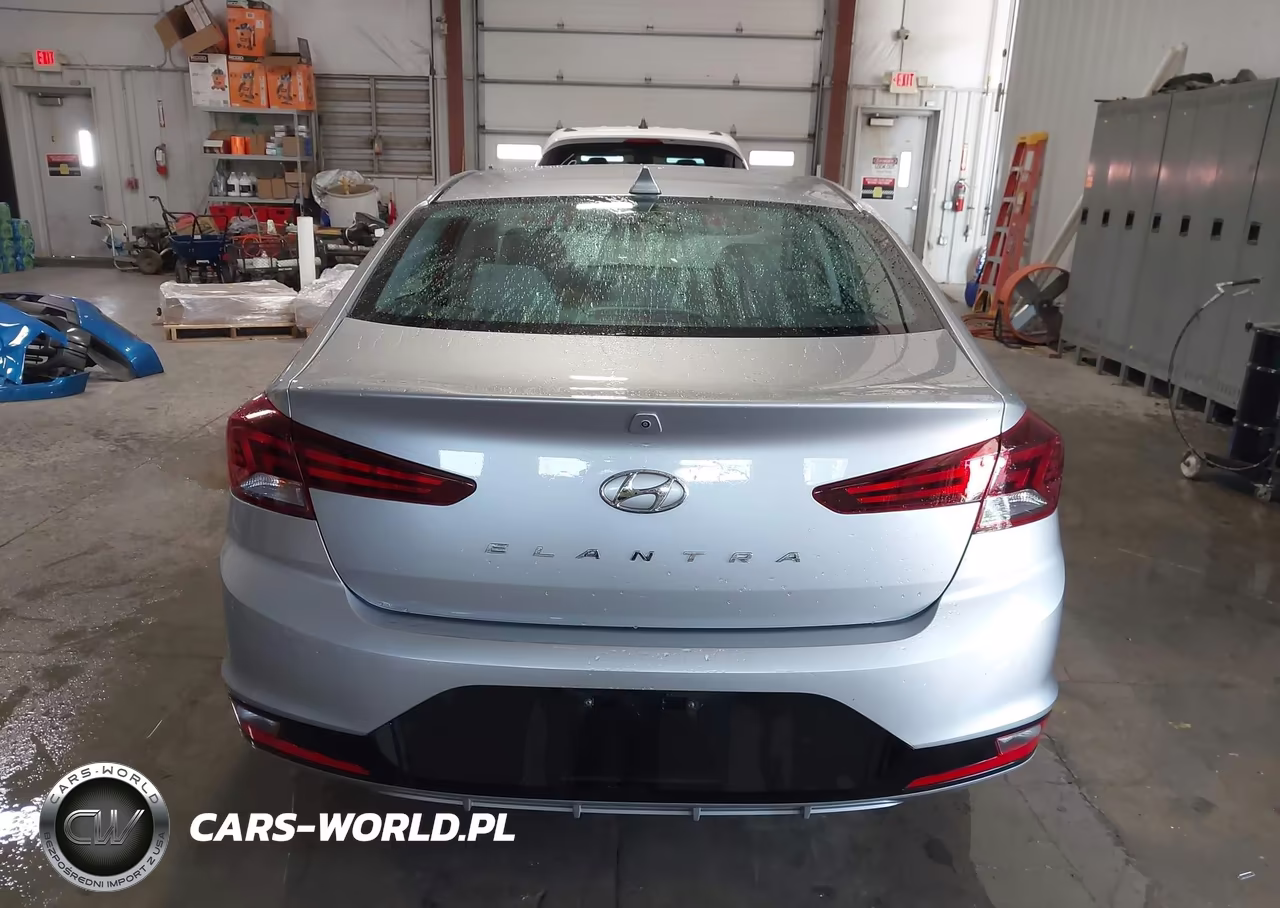 2020 Hyundai Elantra Sel VIN:5NPD84LF5LH602689 - 17