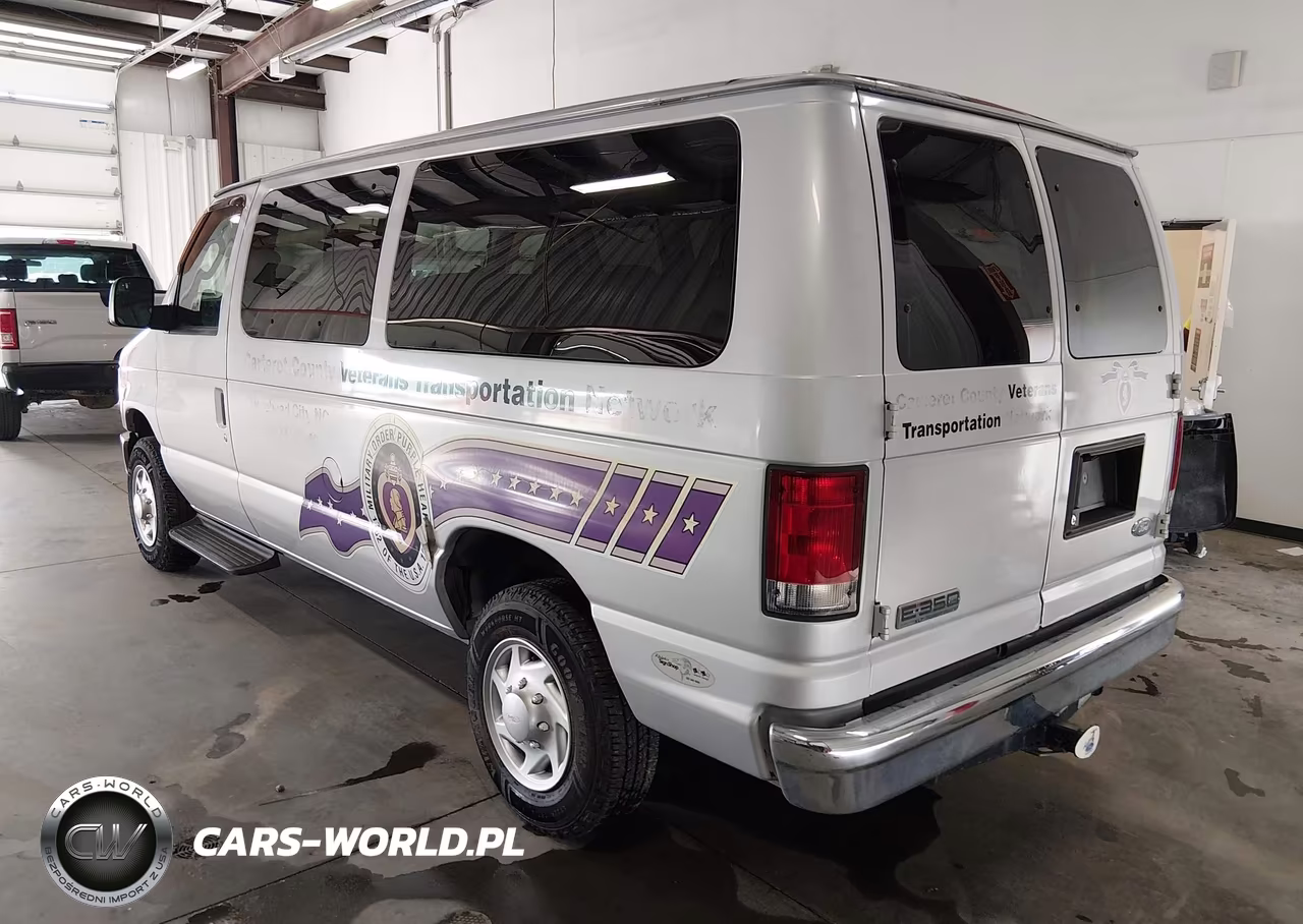2012 Ford E-350 Super Duty Xlt VIN:1FBNE3BL6CDA61158 - 3