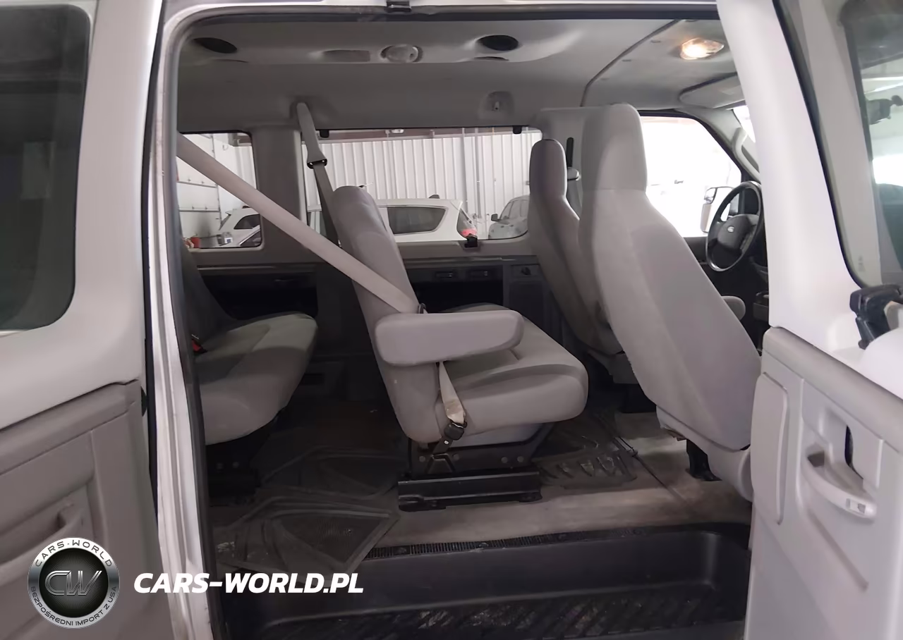 2012 Ford E-350 Super Duty Xlt VIN:1FBNE3BL6CDA61158 - 8