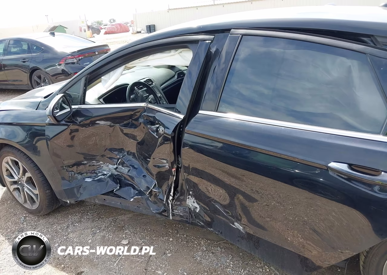 2017 Ford Fusion S VIN:3FA6P0G7XHR379048 - 6