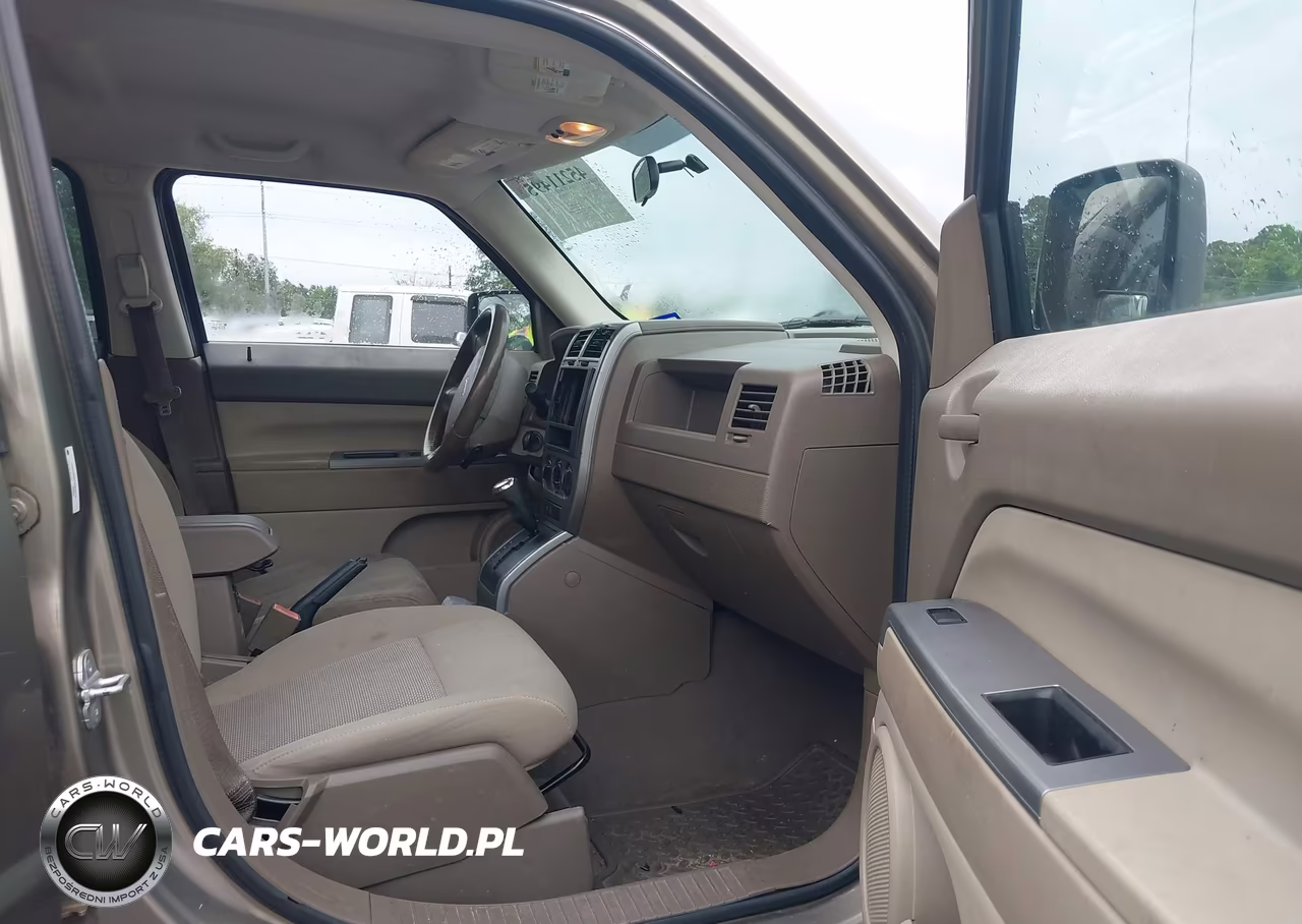 2007 Jeep Patriot Sport VIN:1J8FF28W27D354773 - 5