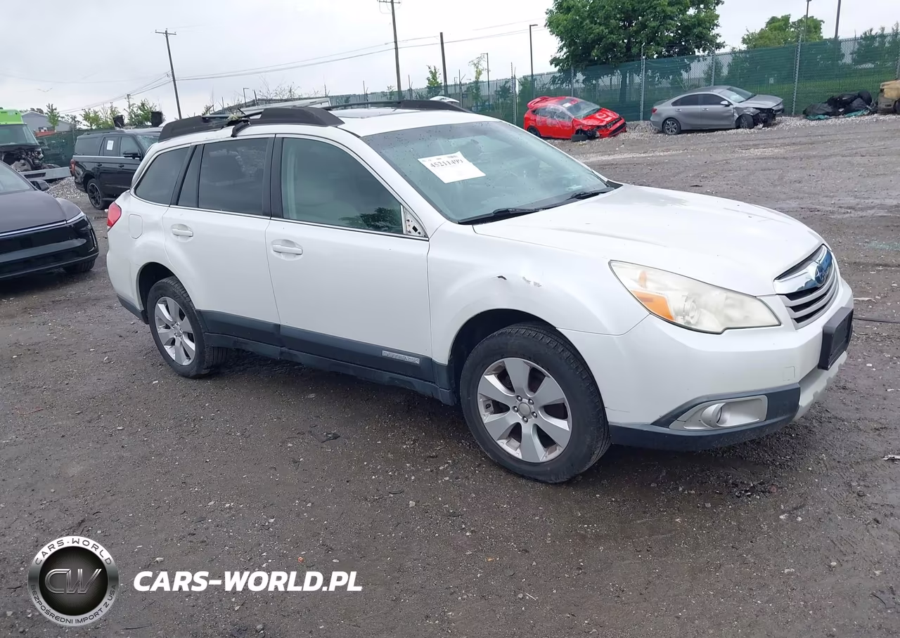 2011 Subaru Outback 2.5I Limited – zdjęcie 1 z 16
