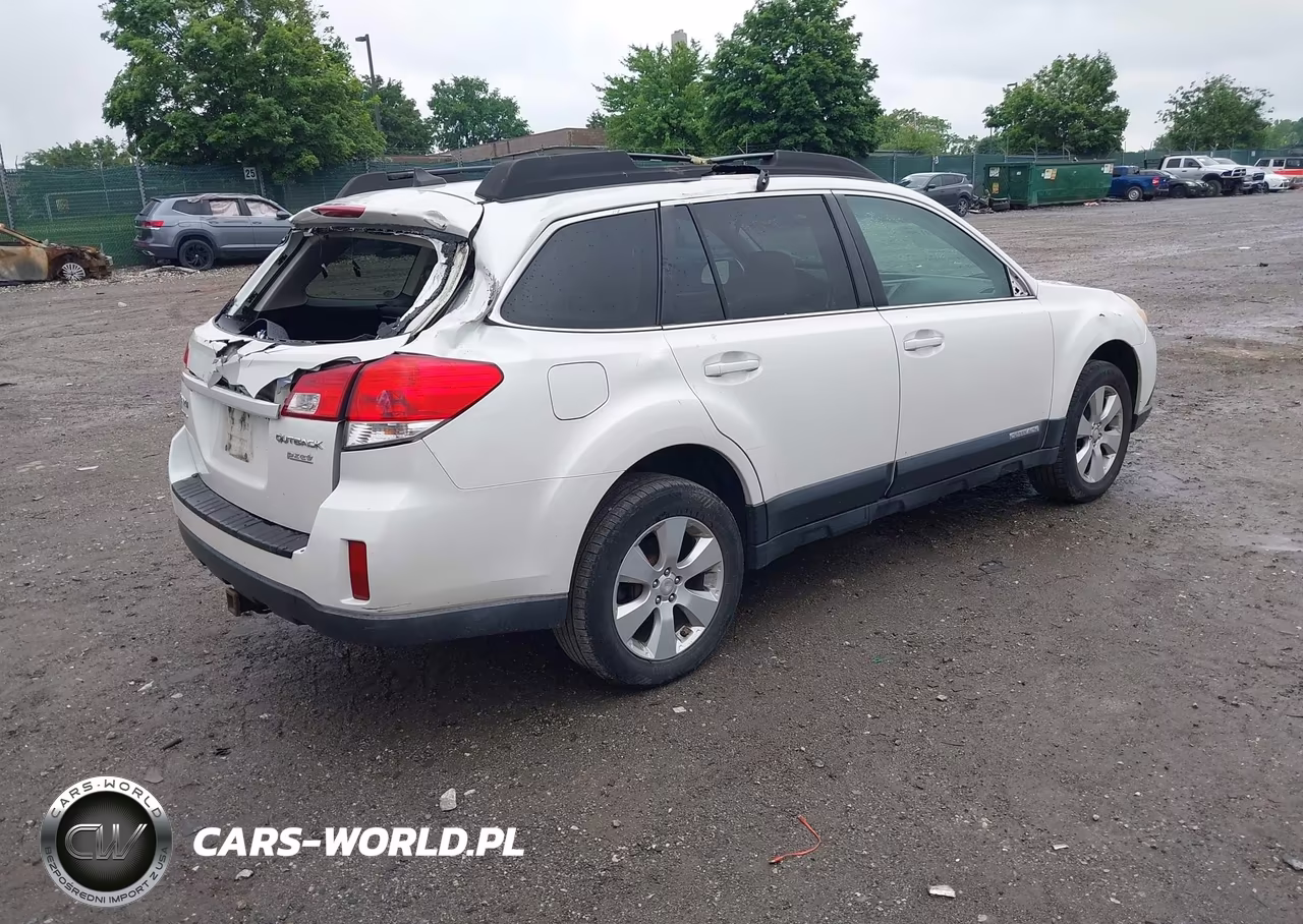 2011 Subaru Outback 2.5I Limited VIN:4S4BRBJC1B3336823 - 4