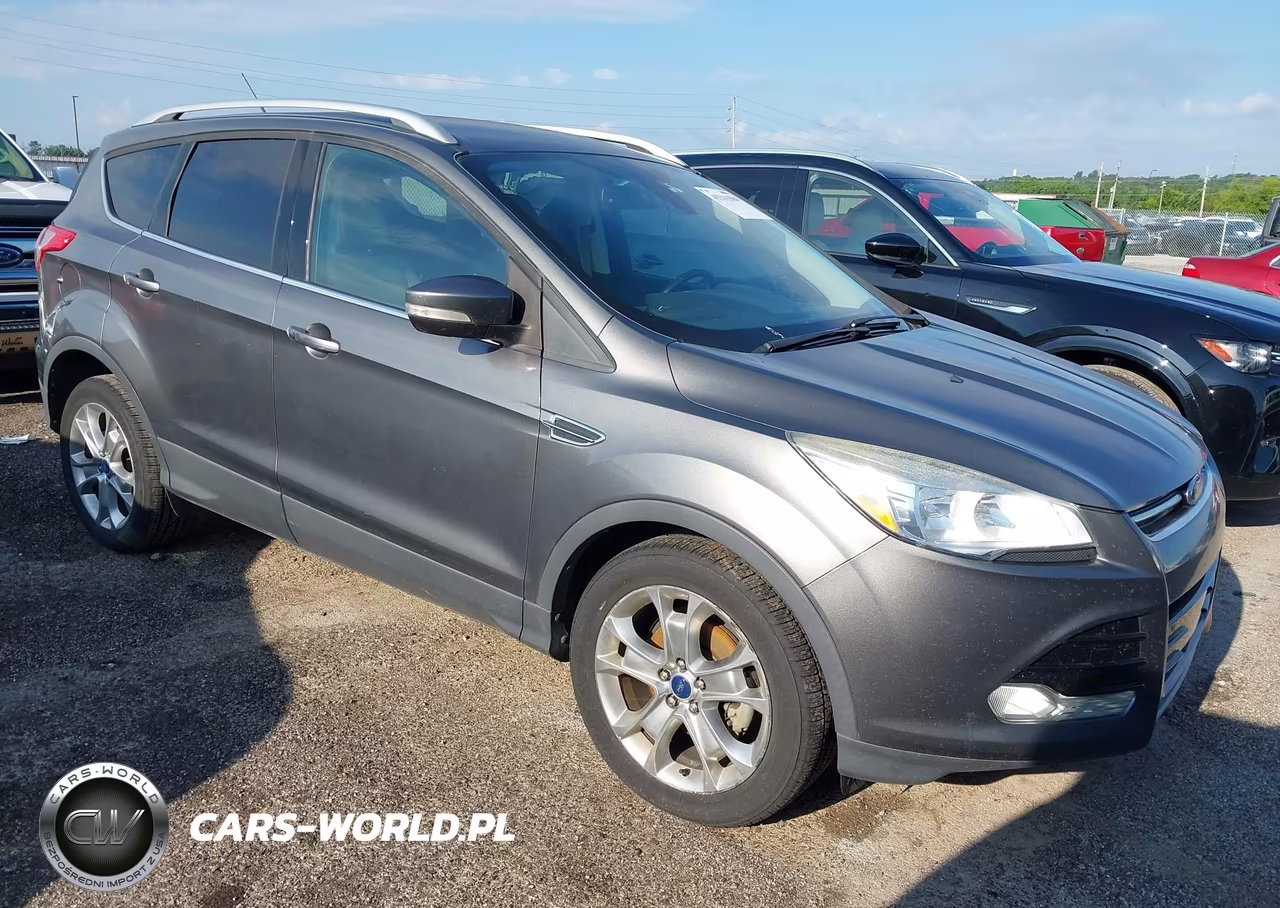 2014 Ford Escape Titanium – zdjęcie 1 z 11