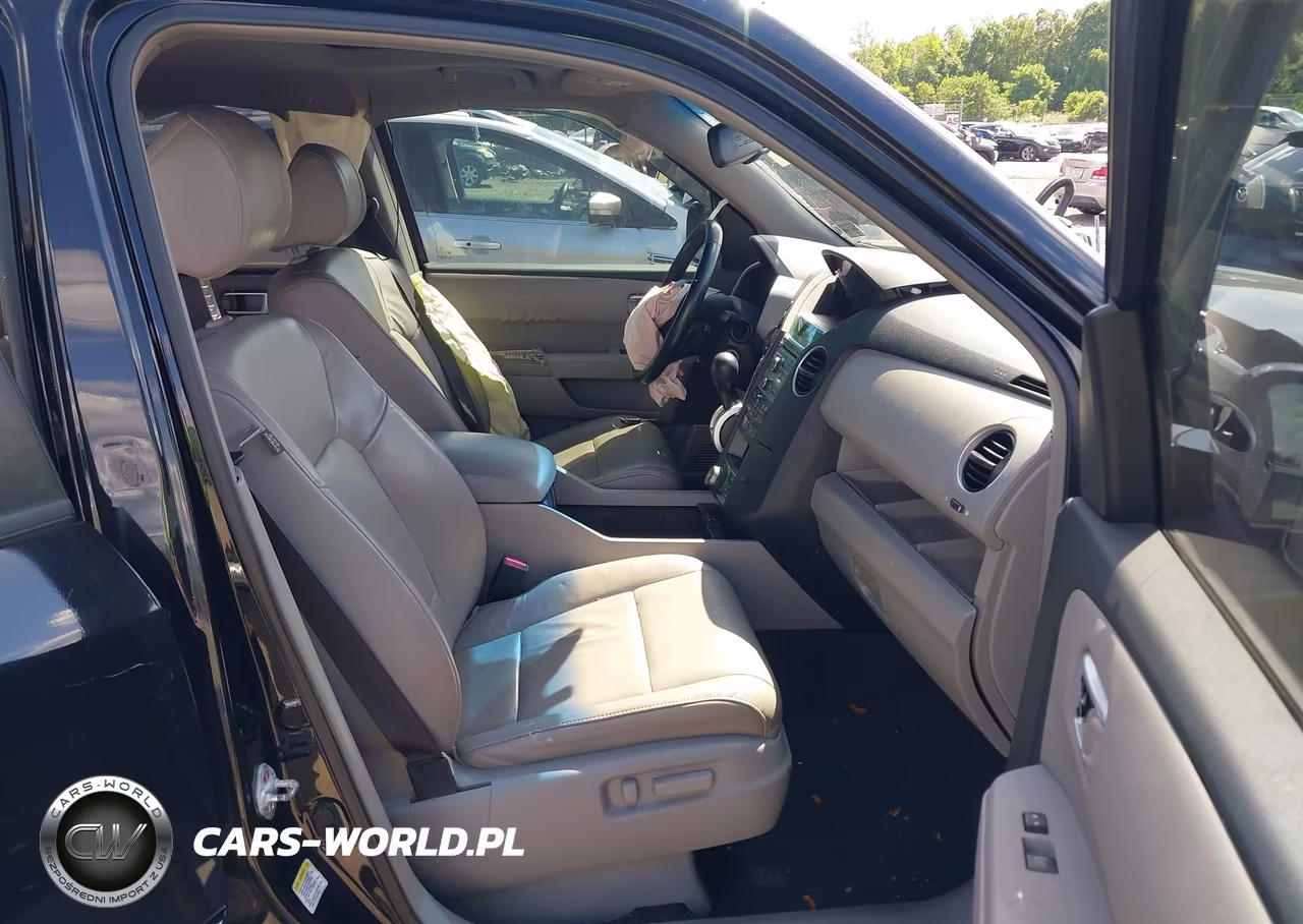 2009 Honda Pilot Touring VIN:5FNYF48829B016038 - 5