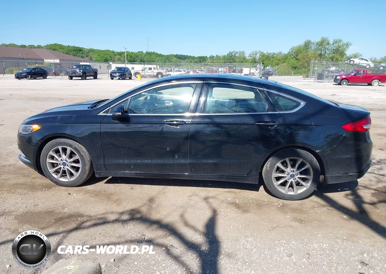 2017 Ford Fusion Se VIN:3FA6P0HD4HR328293 - 15