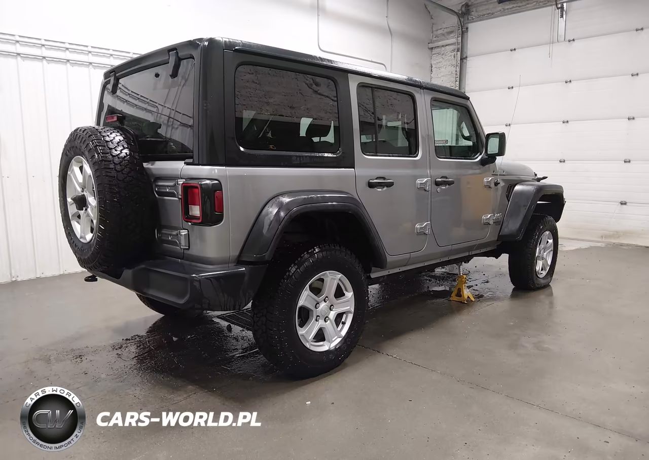 2019 Jeep Wrangler Unlimited Sport S 4X4 VIN:1C4HJXDN9KW637886 - 4