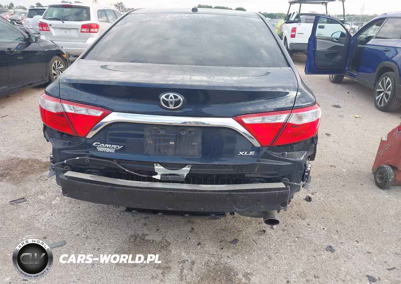 2017 Toyota Camry Xle VIN:4T1BF1FK7HU800669 - 17