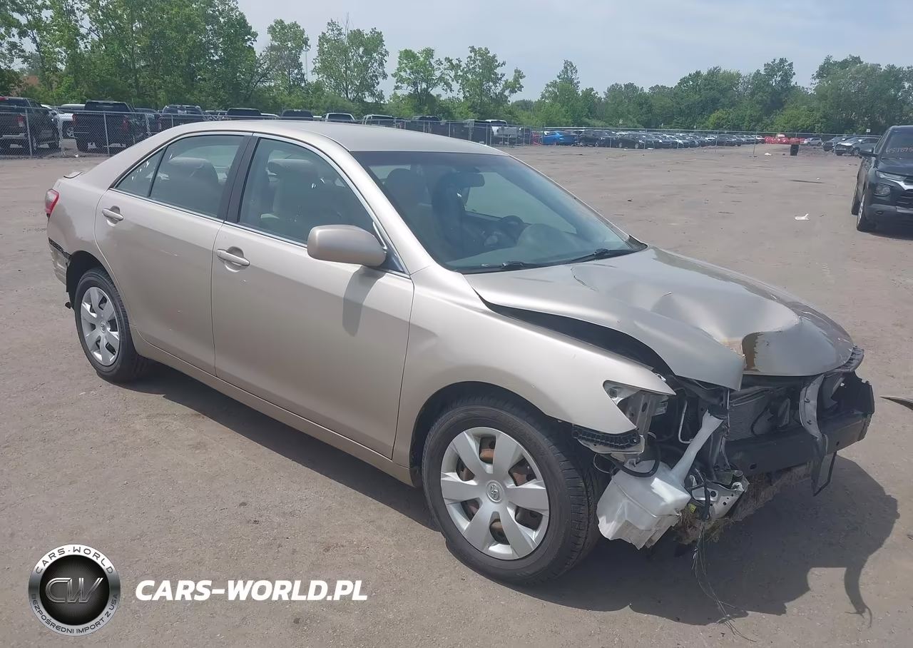 2007 Toyota Camry Le – zdjęcie 1 z 12