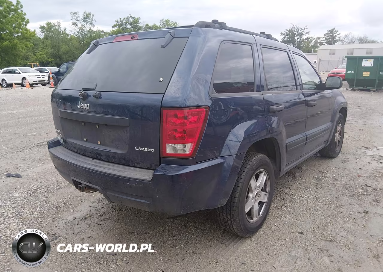 2005 Jeep Grand Cherokee Laredo VIN:1J4GR48K75C509004 - 4