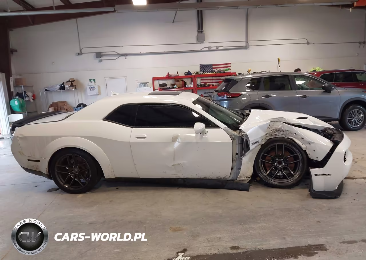 2022 Dodge Challenger R-T Scat Pack Widebody VIN:2C3CDZFJ0NH117283 - 13