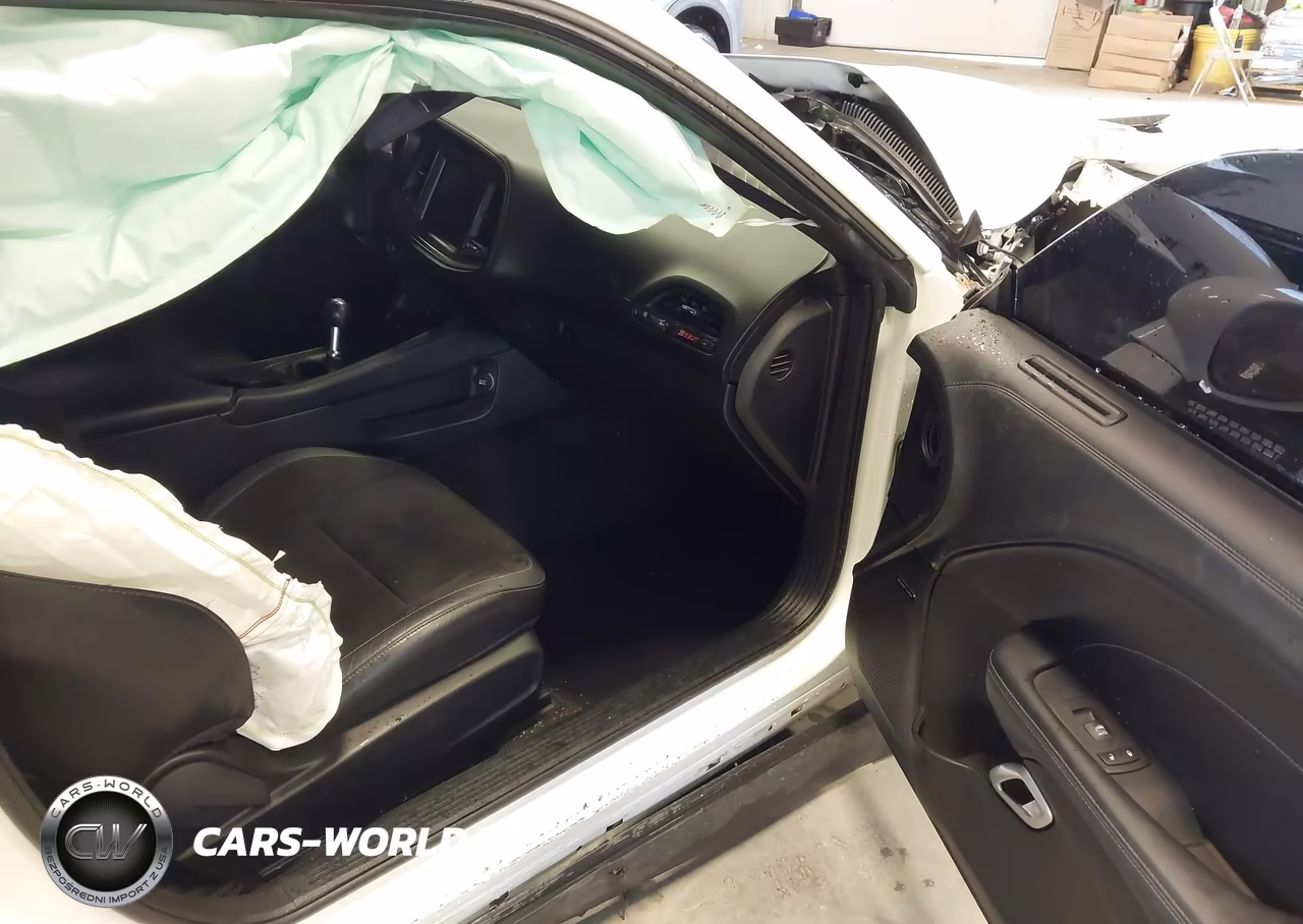 2022 Dodge Challenger R-T Scat Pack Widebody VIN:2C3CDZFJ0NH117283 - 5