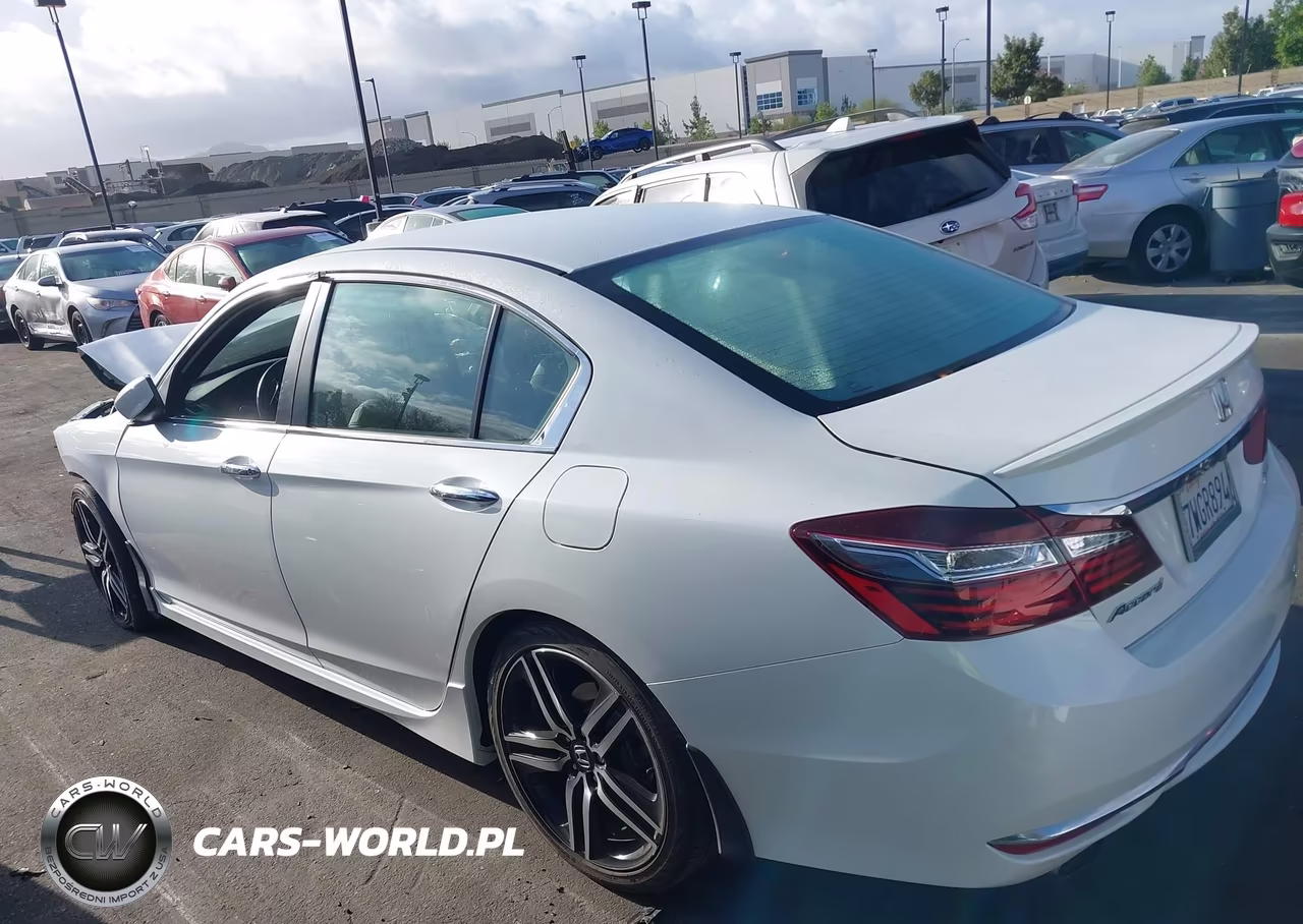 2017 Honda Accord Sport Se VIN:1HGCR2F14HA135214 - 15