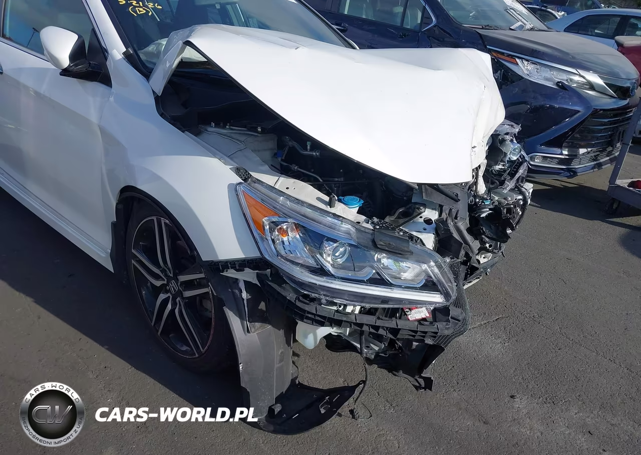 2017 Honda Accord Sport Se VIN:1HGCR2F14HA135214 - 18