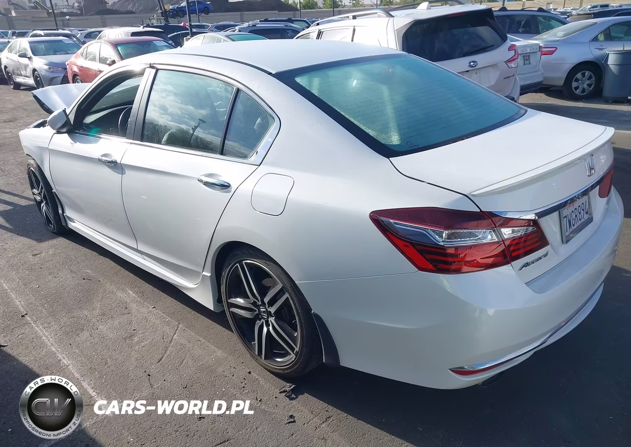 2017 Honda Accord Sport Se VIN:1HGCR2F14HA135214 - 3