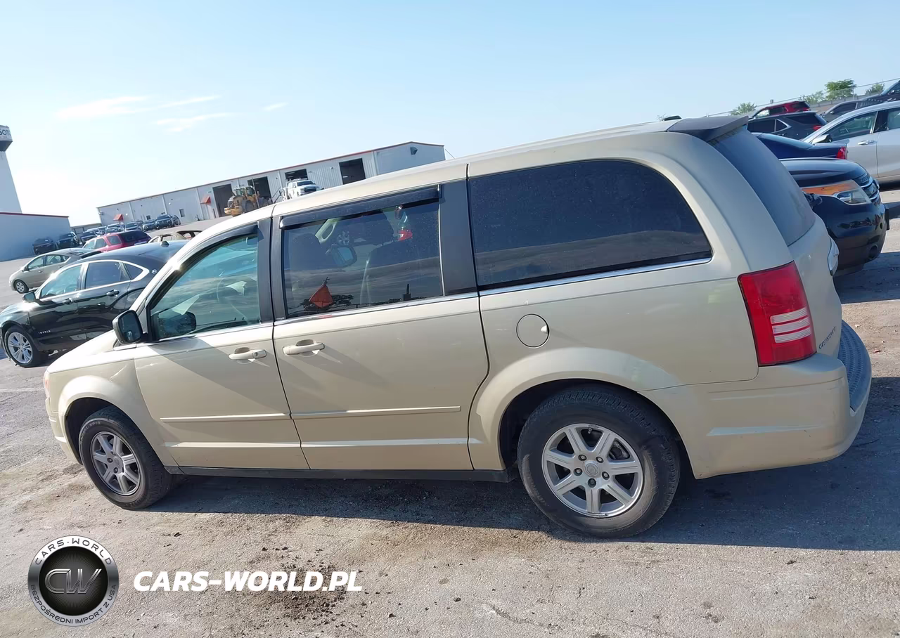 2010 Chrysler Town & Country New Lx VIN:2A4RR2D16AR405051 - 15