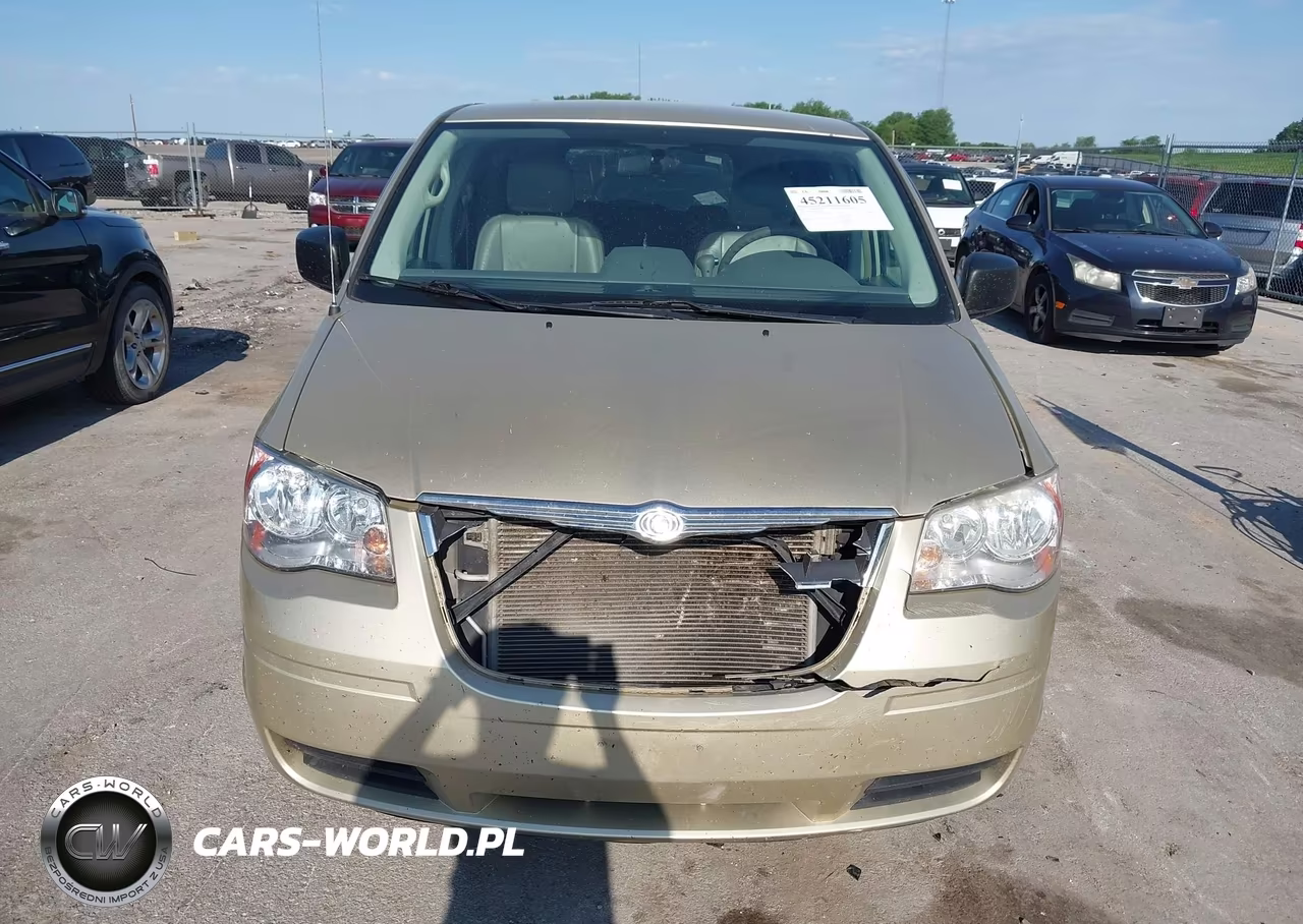 2010 Chrysler Town & Country New Lx VIN:2A4RR2D16AR405051 - 6