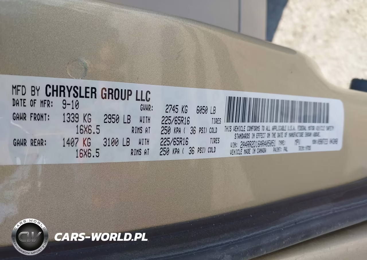 2010 Chrysler Town & Country New Lx VIN:2A4RR2D16AR405051 - 9