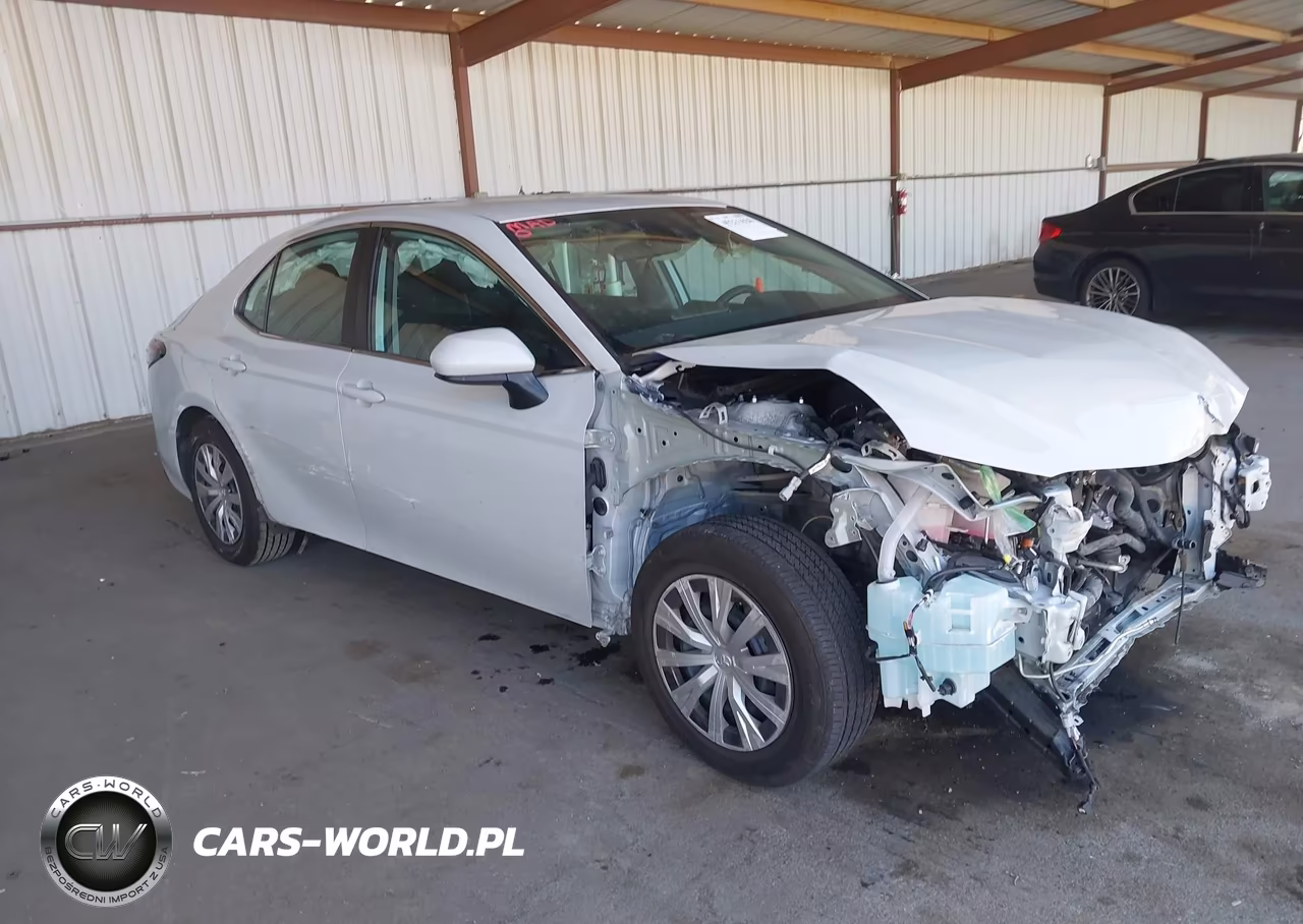 2023 Toyota Camry Le Hybrid – zdjęcie 1 z 17