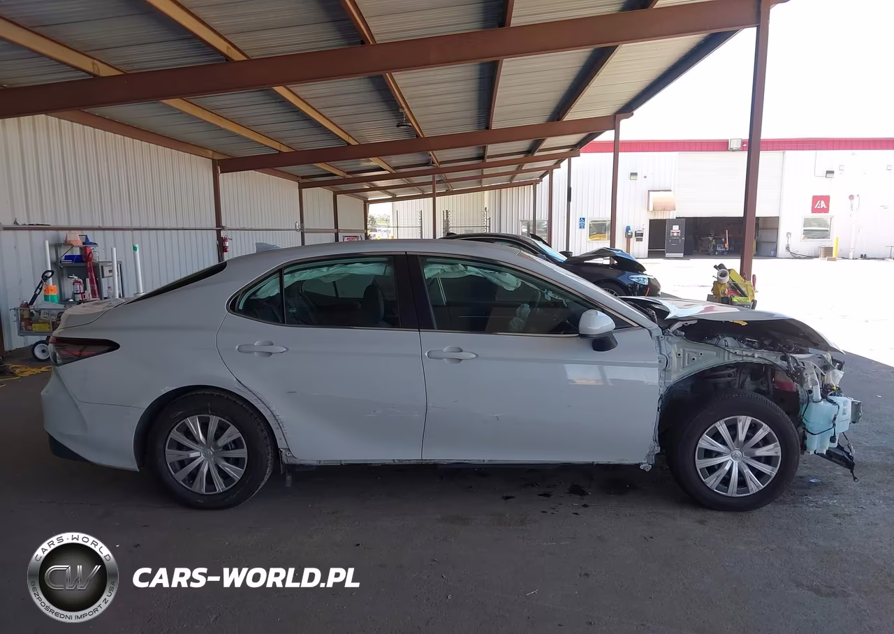 2023 Toyota Camry Le Hybrid VIN:4T1C31AK1PU052973 - 14