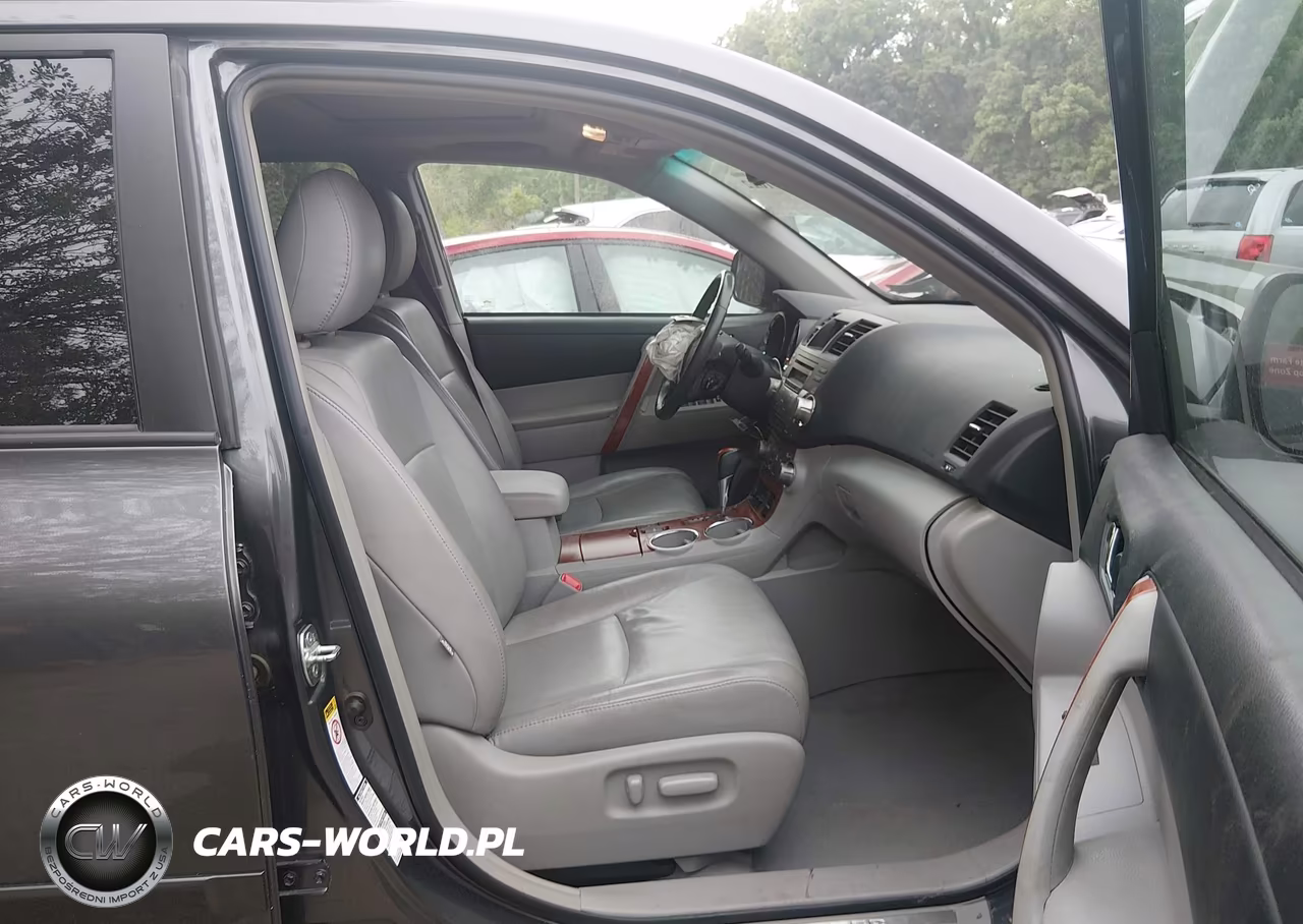 2010 Toyota Highlander Limited V6 VIN:5TDDK3EH6AS040206 - 5