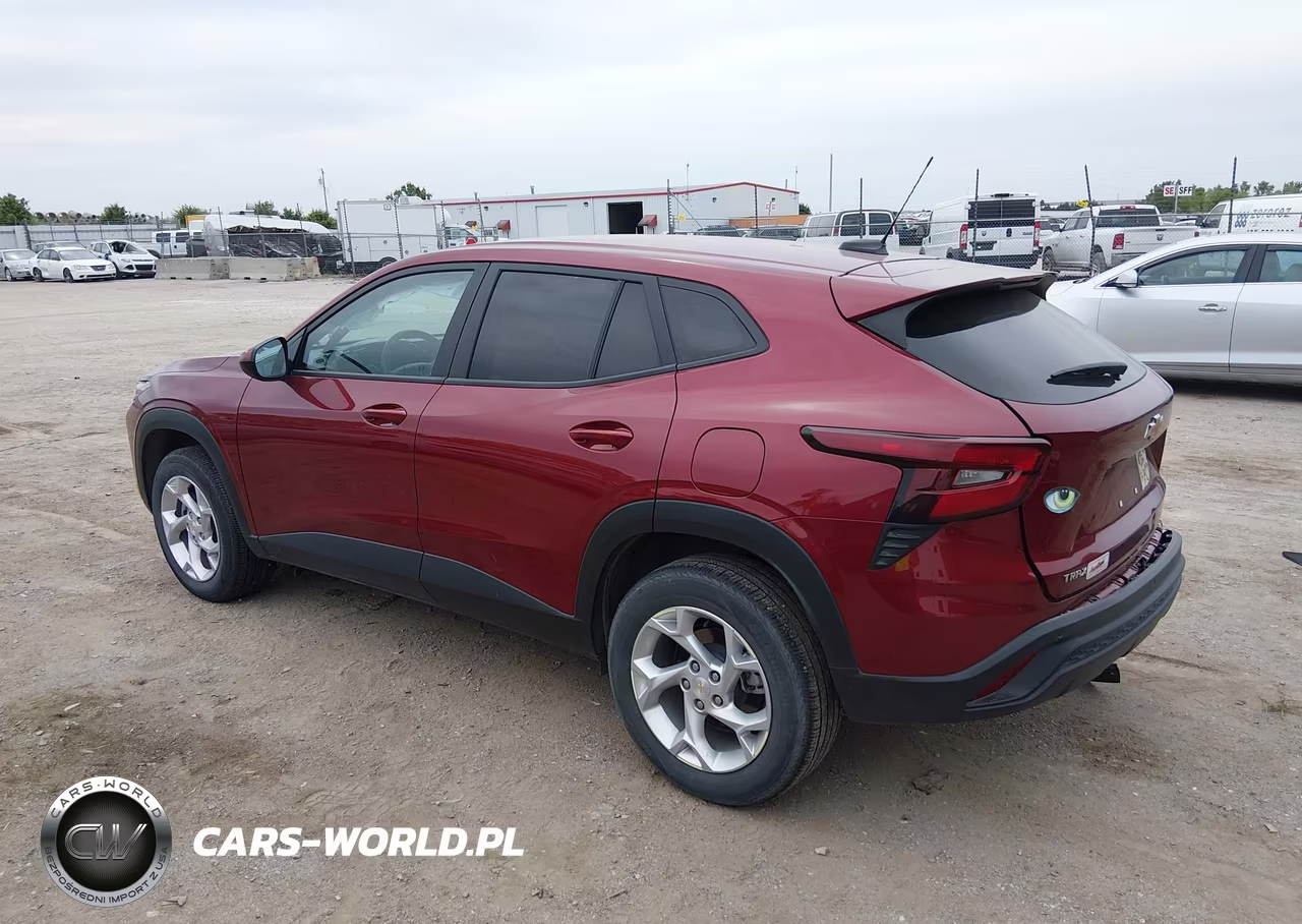 2025 Chevrolet Trax Fwd Ls VIN:KL77LFEPXSC155409 - 3