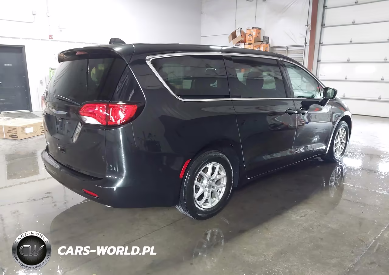 2020 Chrysler Voyager Lx VIN:2C4RC1CG3LR195616 - 4