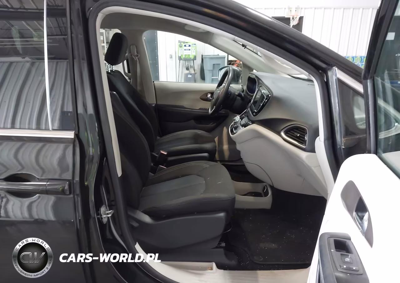 2020 Chrysler Voyager Lx VIN:2C4RC1CG3LR195616 - 5