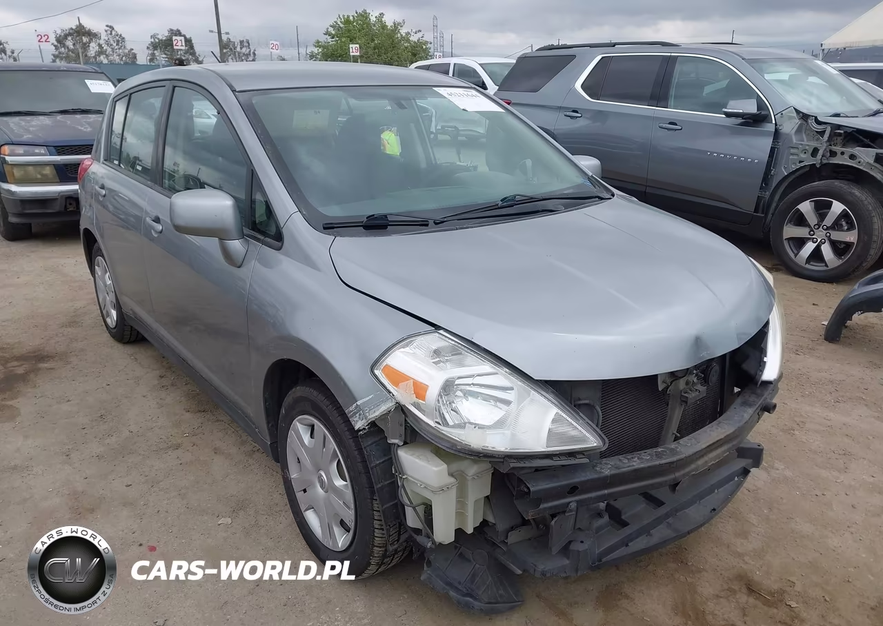 2011 Nissan Versa 1.8S