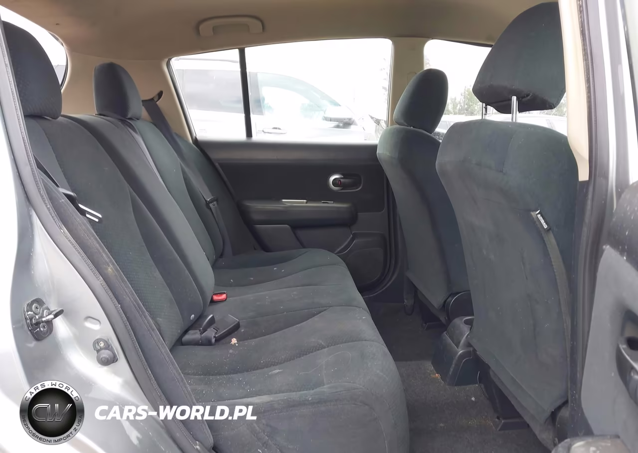 2011 Nissan Versa 1.8S VIN:3N1BC1CP5BL484805 - 8