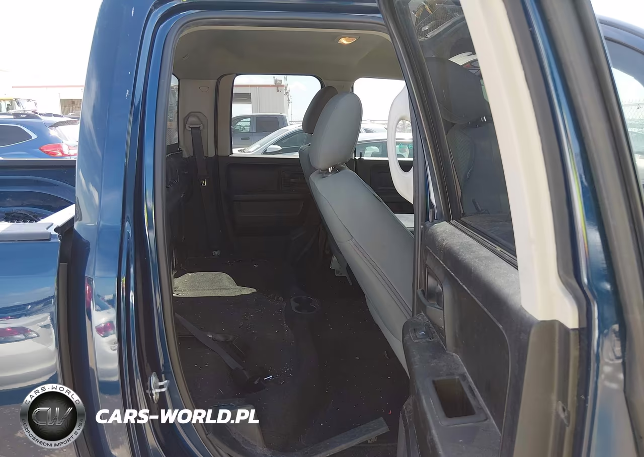 2019 Ram 1500 Classic Tradesman 4X2 6'4 Box VIN:1C6RR6FG2KS613370 - 8