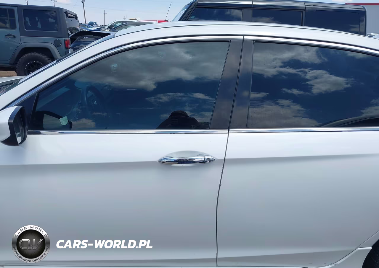2017 Honda Accord Sport VIN:1HGCR2F55HA297646 - 15