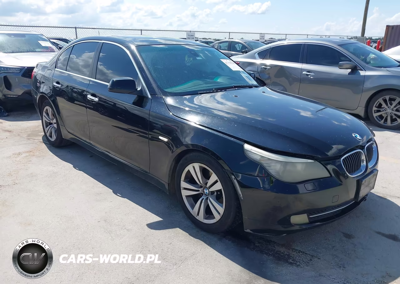 2010 BMW 528I