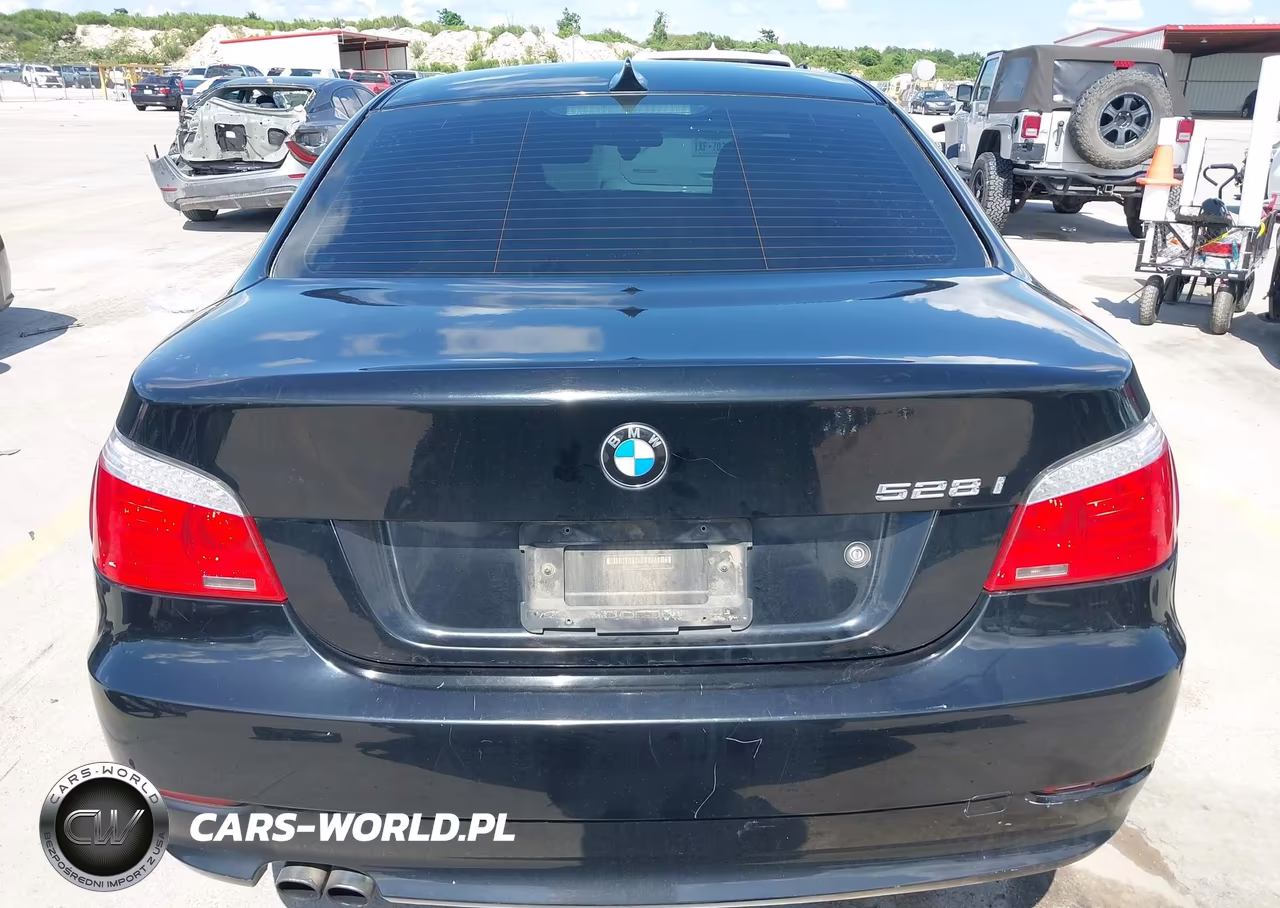 2010 BMW 528I VIN:WBANU5C55AC366337 - 17