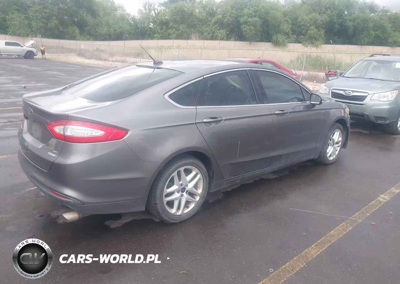 2013 Ford Fusion Se VIN:3FA6P0HR0DR311190 - 4