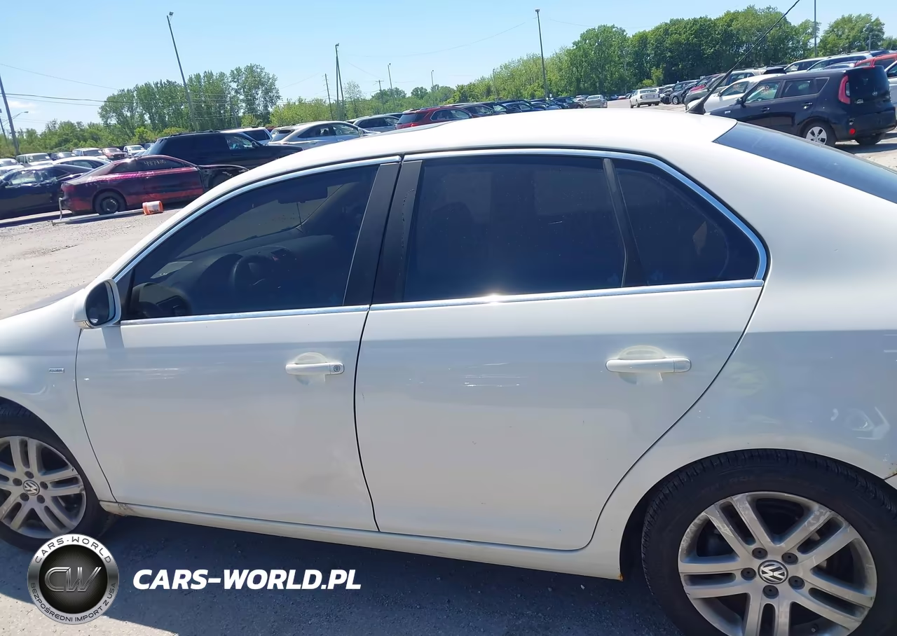 2007 Volkswagen Jetta Wolfsburg Edition VIN:3VWEG71K27M144776 - 14