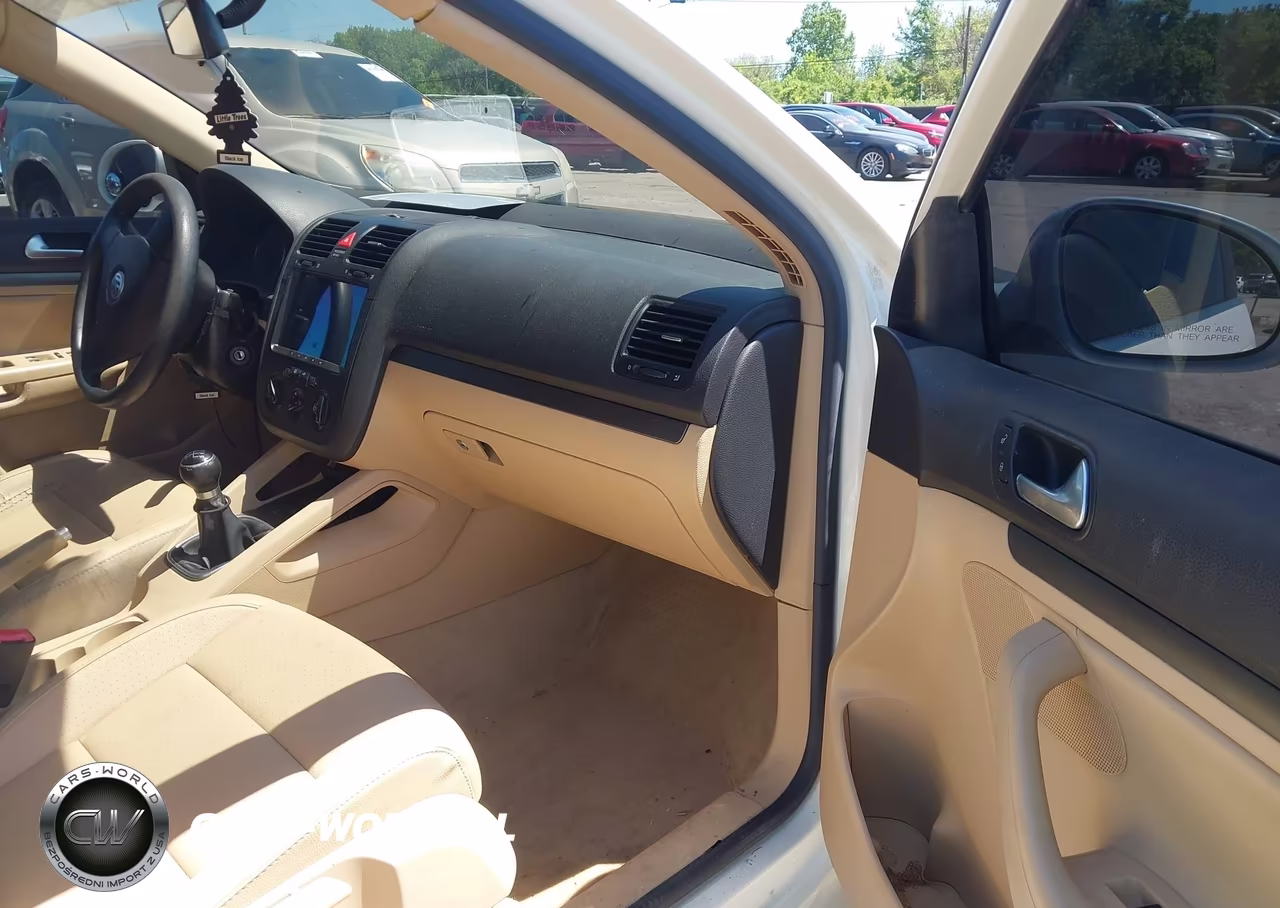 2007 Volkswagen Jetta Wolfsburg Edition VIN:3VWEG71K27M144776 - 5