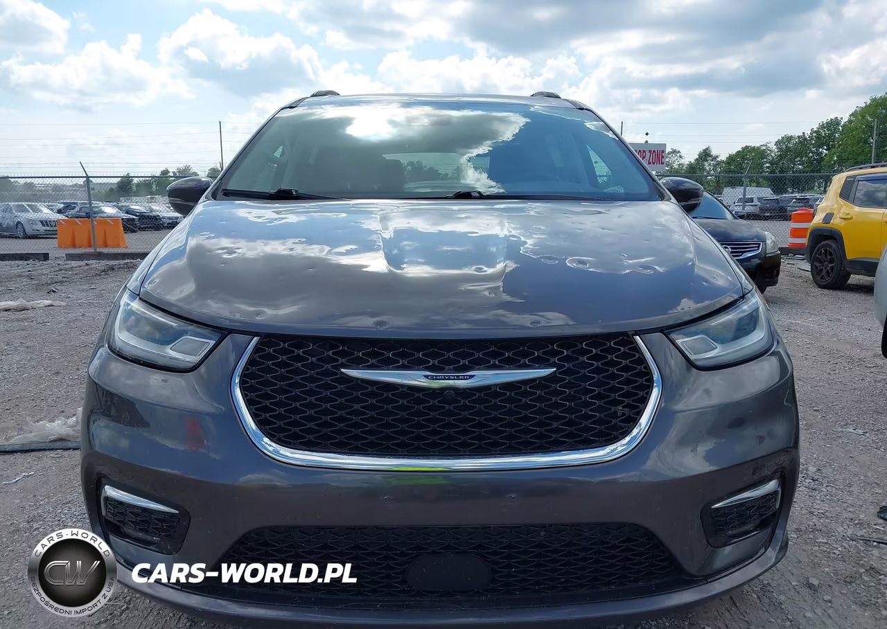 2022 Chrysler Pacifica Touring L VIN:2C4RC1BGXNR109660 - 12