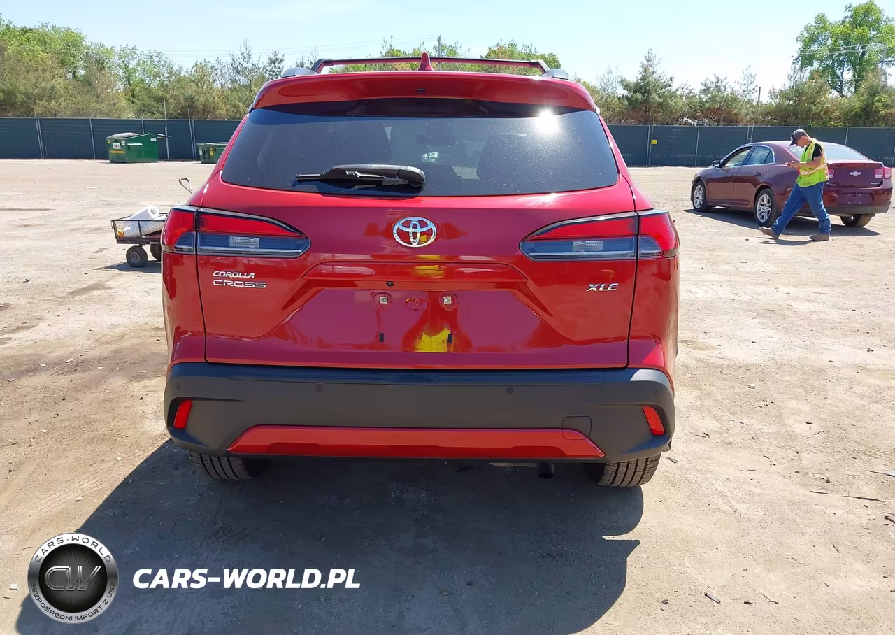 2022 Toyota Corolla Cross Xle VIN:7MUDAAAG9NV018166 - 16