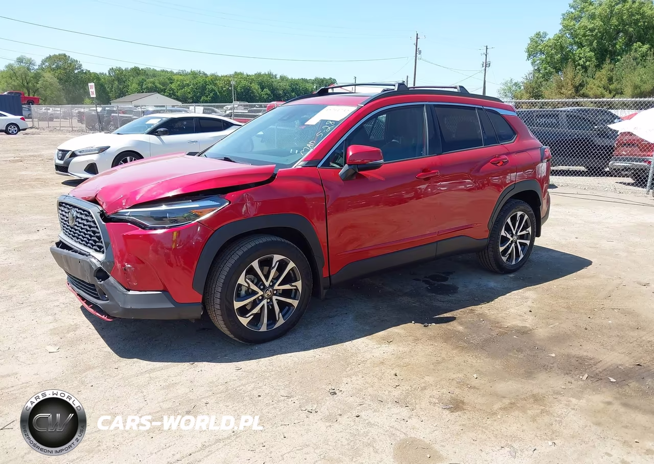 2022 Toyota Corolla Cross Xle VIN:7MUDAAAG9NV018166 - 2