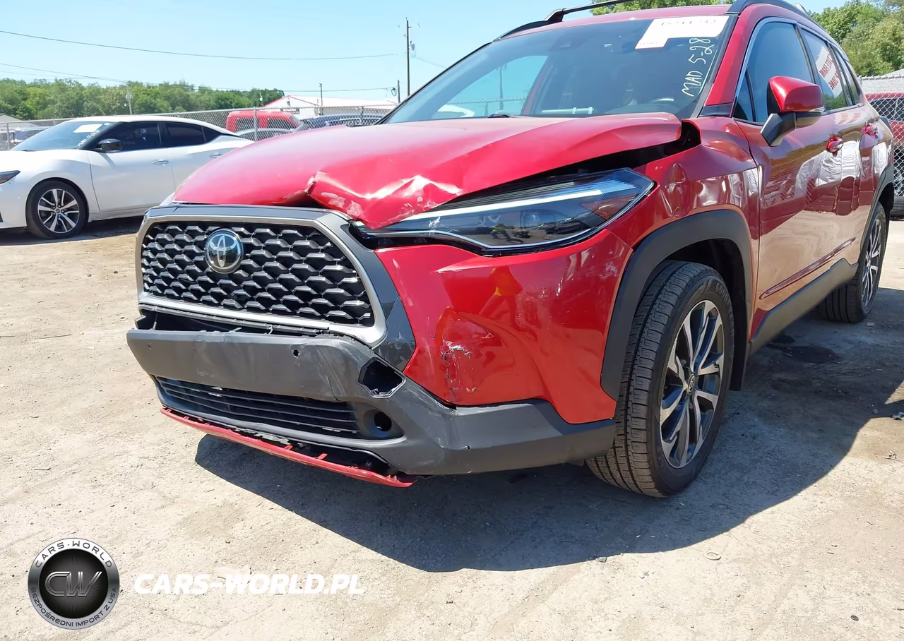 2022 Toyota Corolla Cross Xle VIN:7MUDAAAG9NV018166 - 6