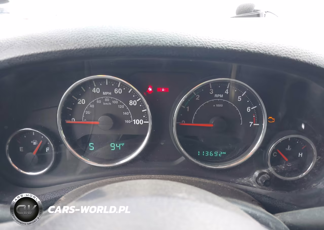 2015 Jeep Wrangler Unlimited Sport VIN:1C4BJWDG4FL509922 - 7