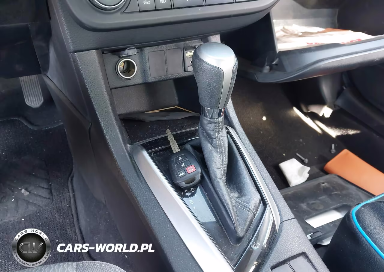 2014 Toyota Corolla Le Plus VIN:5YFBURHE0EP016763 - 11