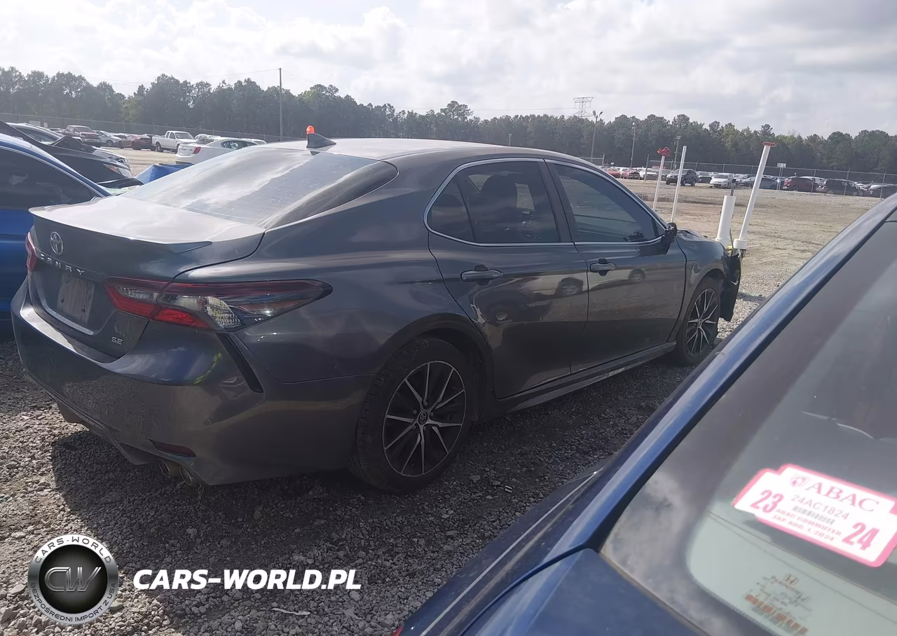 2021 Toyota Camry Se VIN:4T1G11AK4MU558946 - 4