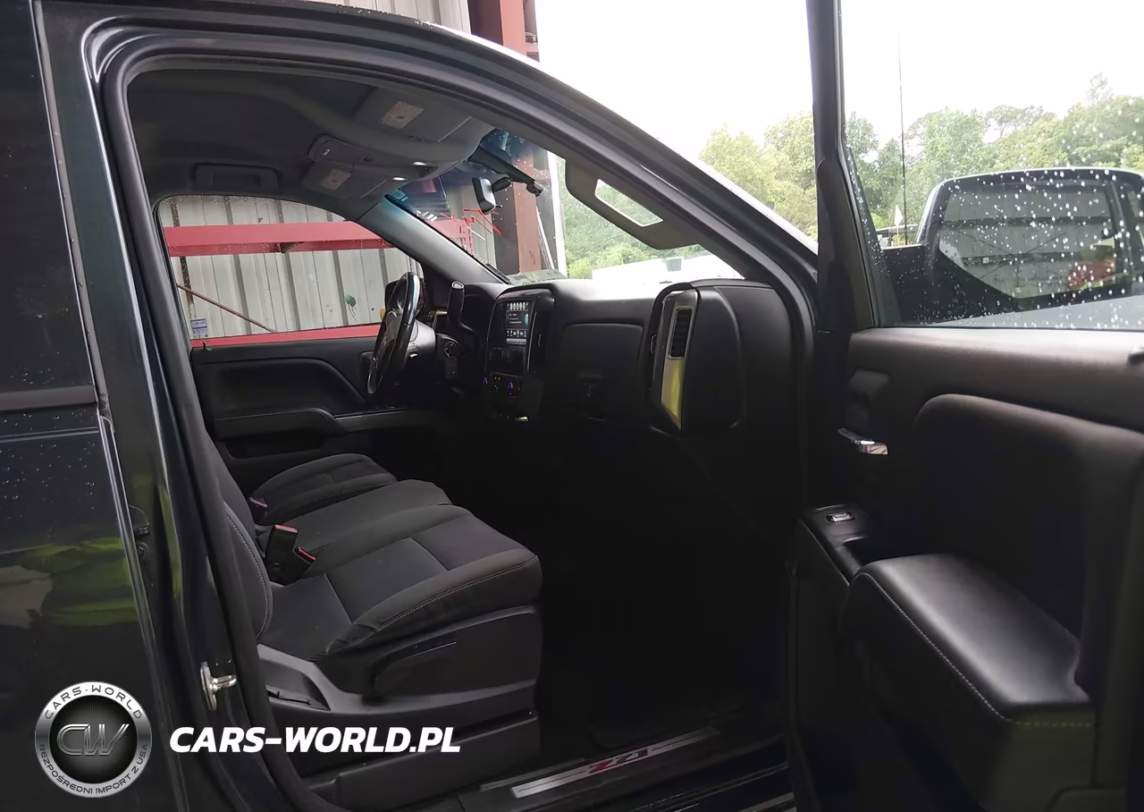 2018 Chevrolet Silverado 1500 2Lt VIN:3GCUKREC6JG212076 - 5