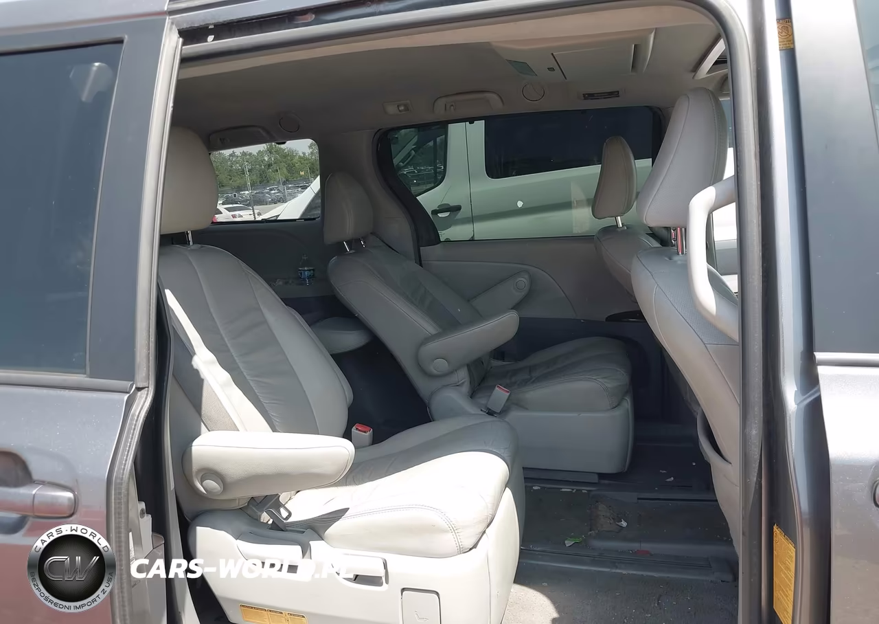 2011 Toyota Sienna Xle VIN:5TDDK3DC4BS017773 - 8