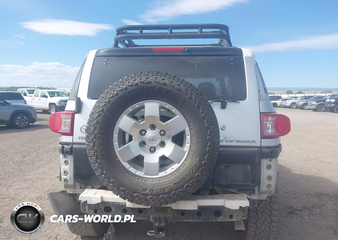 2007 Toyota Fj Cruiser VIN:JTEBU11F270096130 - 17